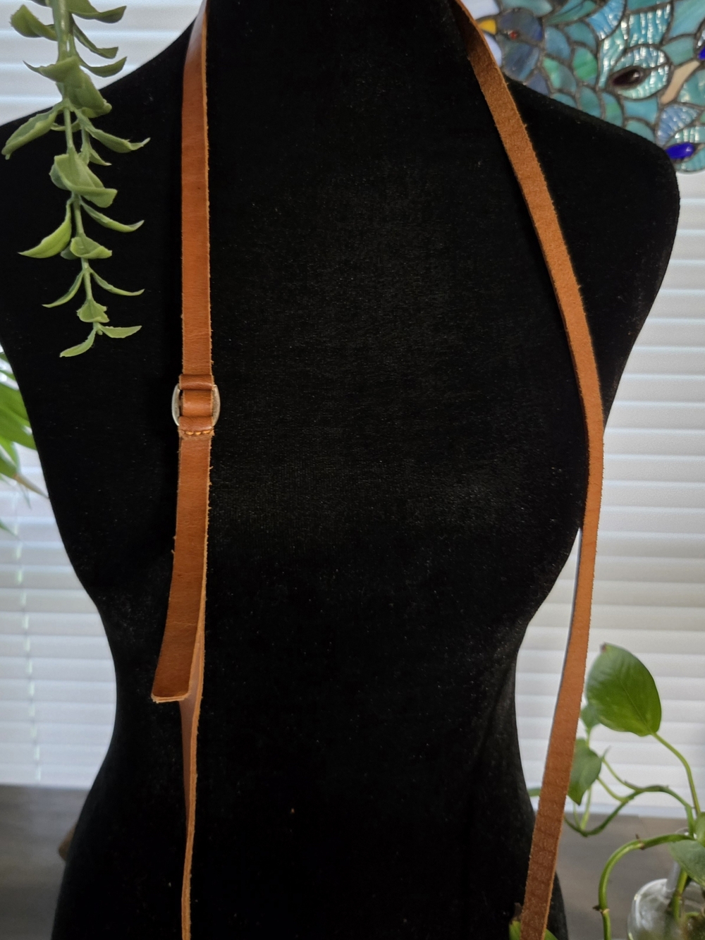 Vintage Puro Cuero Columbian Artisan Leather Flower Purse - Picture 4 of 7